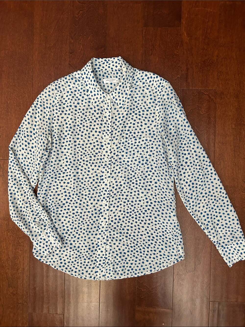 Equipment 100% Silk White Button-Down Shirt with Blue Star Print, Size Small